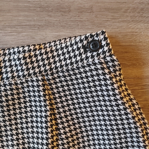 NOUVEAU Petite Black & White High Waisted Trousers - Picture 4 of 11